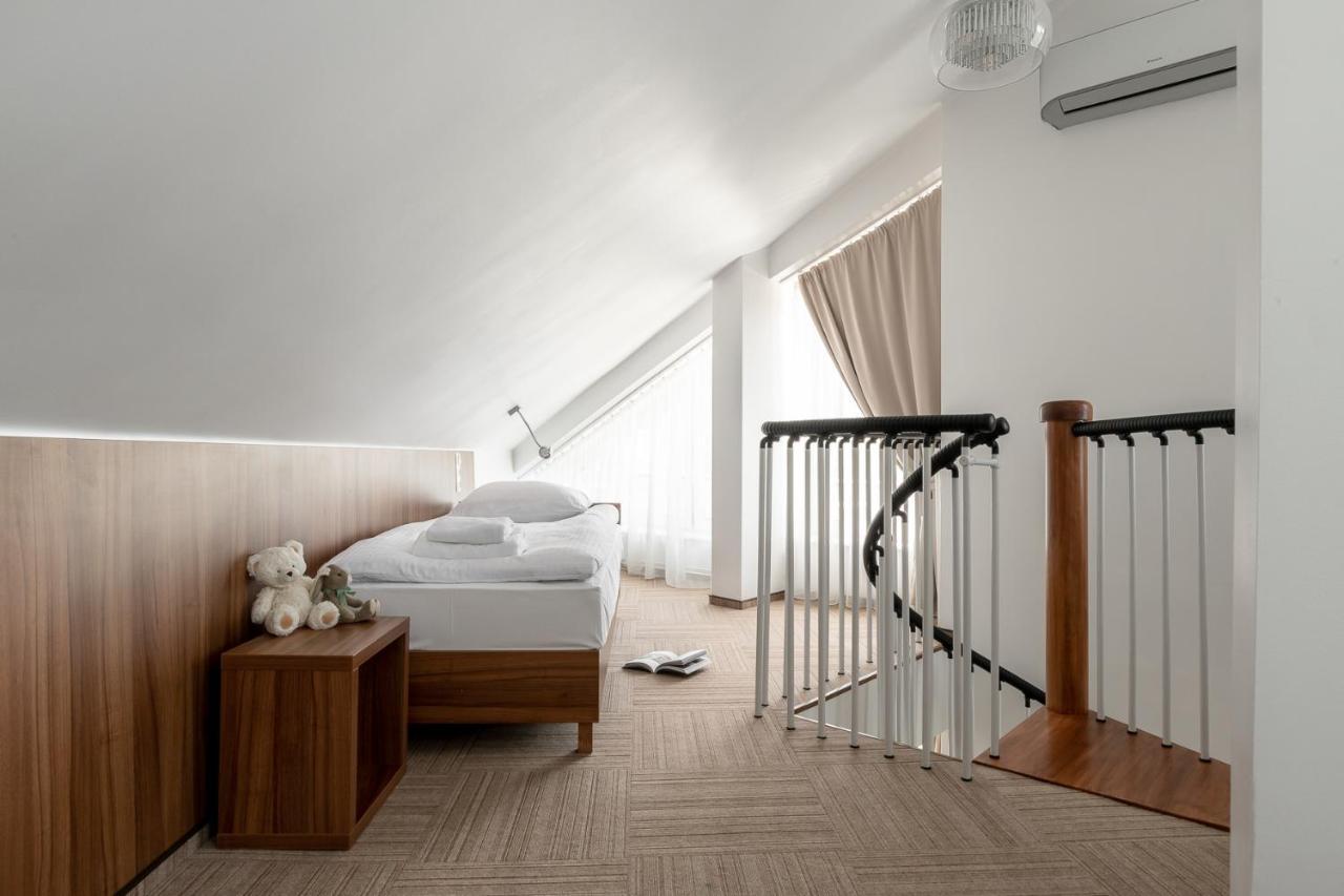 Wilga Hotel อุสทรอน ภายนอก รูปภาพ
